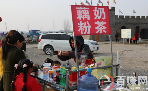 開(kāi)奶茶店賺錢嗎?看下崗夫妻怎樣創(chuàng)業(yè)賺錢! 第2張